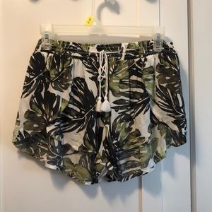 Abercrombie & Fitch Jungle Beach Shorts